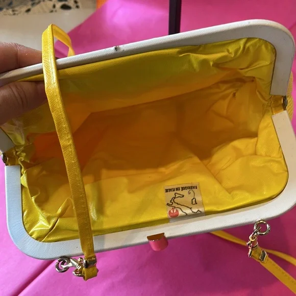 Vintage Yellow Clutch | Made in Italy | Elegant Evening Bag - Picture 6 of 13